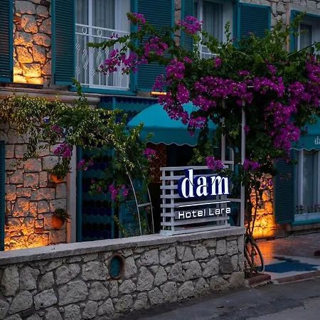 Yazar Lara Hotel