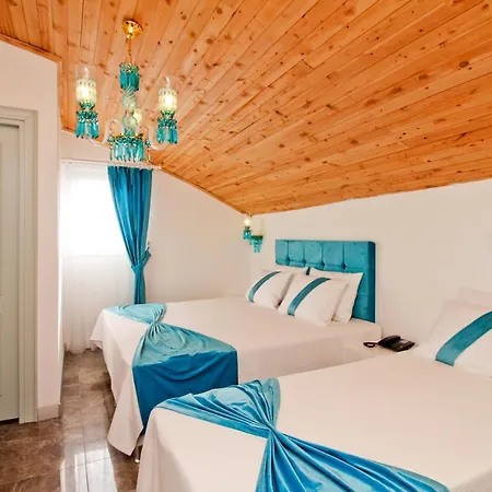 Yazar Lara Hotell Antalya