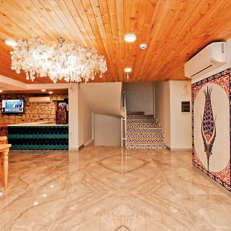 Hotell Yazar Lara 3*