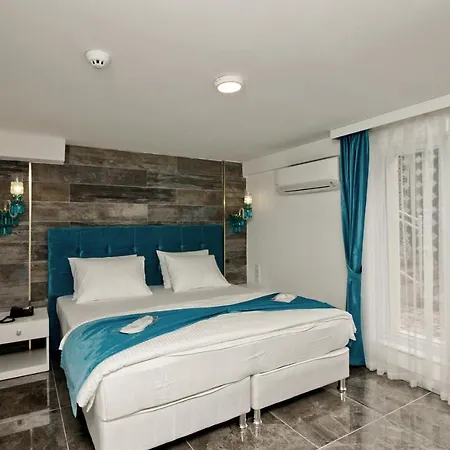 Hotell Yazar Lara Antalya