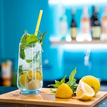 Yazar Lara Hotel Antalia