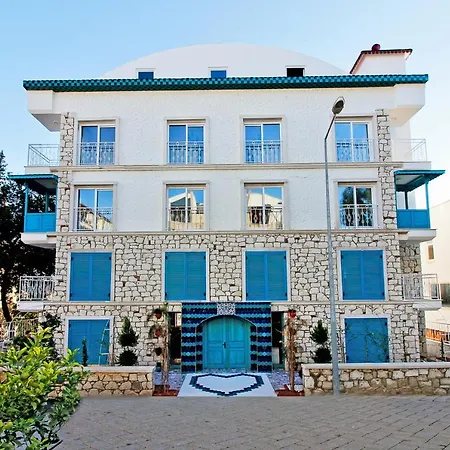 Hotel Yazar Lara